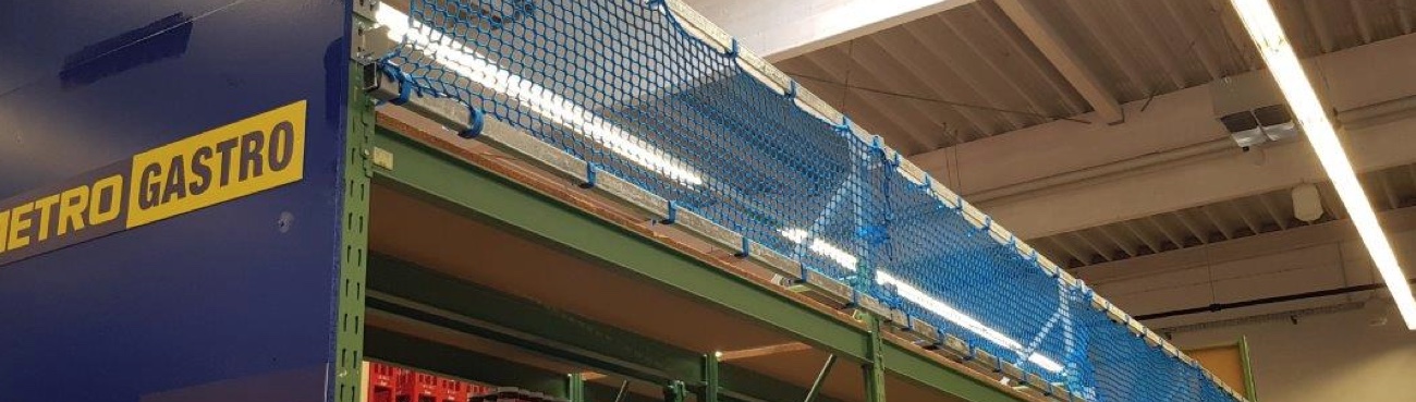 Palettenregal Schutznetze und Montage